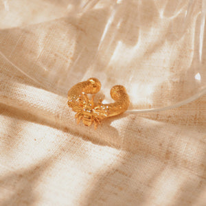 Bee 24K Gold Plated Earcuff - Trendy Lover